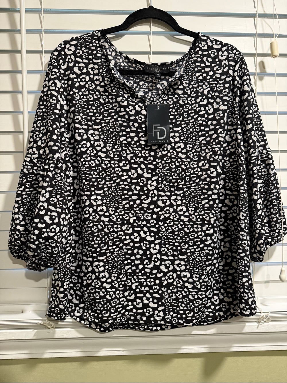 Fred David Black & White Animal Print Women's Top